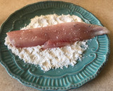Foto del paso 1 de la receta: Pescado frito sin batido