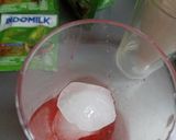 Foto langkah ke 3 dari resep Strawberry matcha.