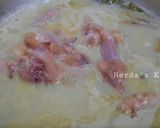 Foto langkah ke 5 dari resep Garang Asem Ayam Tanpa Bungkus Bungkus.