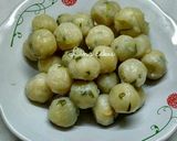 Foto langkah ke 4 dari resep Cilok saus kacang pedas.