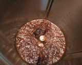 Foto del paso 3 de la receta: Bizcocho especiado de ciruelas pasas