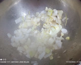 Foto del paso 2 de la receta: Solomillo de cerdo en salsa de trufa