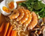 Foto del paso 7 de la receta: Ramen de gambas