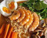 Foto del paso 7 de la receta: Ramen de gambas