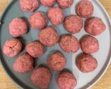 Foto del paso 9 de la receta: Albóndigas con salsa de vino tinto