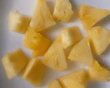 A picture of step 2 of Banana smoothie.