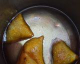 A picture of step 7 of Mawa samosa.