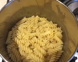 A picture of step 4 of Roasted Tomato & Garden Herb Pasta Sauce.