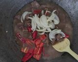 Foto langkah ke 4 dari resep Daging Sapi Masak Lada Hitam.