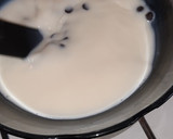 Foto del paso 5 de la receta: Bizcochuelo de canela y chocolate