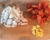 A picture of step 1 of Aubergine and ginger tomato pasta.