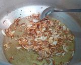 A picture of step 6 of Murgh pulao.