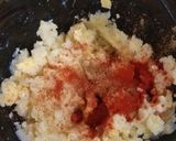 A picture of step 2 of Egg bonda.