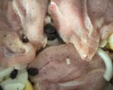 Foto del paso 3 de la receta: Pechuga al horno con manzana y puré de patatas