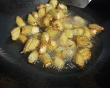 A picture of step 1 of Babycorn in garlic sauce.