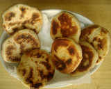 Foto del paso 12 de la receta: Hotteok, comida callejera coreana {bollitos de trigo y arroz rellenos de azúcar y cacahuetes}