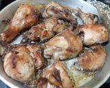 A picture of step 2 of Guinness chicken.