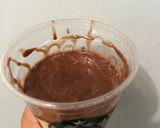 Foto langkah ke 4 dari resep Es dalgona tanpa mixer.