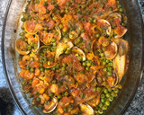 Foto del paso 5 de la receta: Colas de rape al horno con guisantes