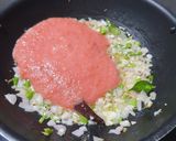 A picture of step 5 of Dal Palak.