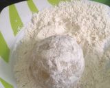 A picture of step 2 of Stuffed yam balls.