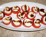 Foto del paso 2 de la receta: Tomates y queso mozzarella con aderezo balsámico