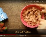 صورة لخطوة 3 من وصفة كيك الايس كريم بالفراولة سهل وسريع