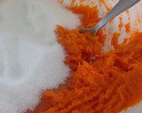 Foto del paso 2 de la receta: Bizcocho de calabaza y piñones