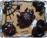 A picture of step 7 of Halloween Sweets (Donuts).