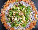 A picture of step 5 of Cheese Dahi Bhalla Chaat.
