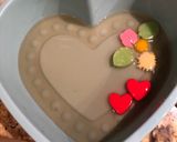 A picture of step 3 of Flan Jelly Cake.