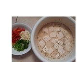 Foto langkah ke 1 dari resep Tahu Cabe Garam.