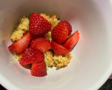 Foto del paso 1 de la receta: Postre de fresa y natillas sin azúcar 🍓🍓