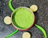 A picture of step 4 of Spicy Coriander Gathiya chutney.