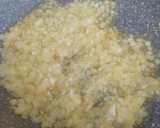Foto del paso 3 de la receta: Longanizas de pollo en salsa