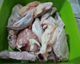 Foto langkah ke 2 dari resep Ayam Goreng Pandan.