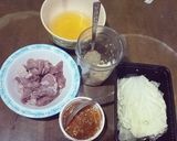 รูปขั้นตอนการทำที่ 1 ของ ยำหมูผัดกระเทียม - คีโต