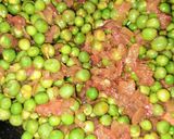 मटार उसळ (matar usal recipe in marathi) रेसिपी स्टेप 5 फोटो 