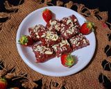 A picture of step 5 of Strawberry Burfi.