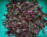 சிவப்பு தண்டு கீரை பொரியல்(sivappu thandu keerai poriyal recipe in tamil) ரெசிபி ஸ்டேப் 1 புகைப்படம்