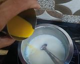 A picture of step 2 of Custard Caramelized Pudding.