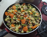 Foto del paso 6 de la receta: Quinoa con verduras y ternera