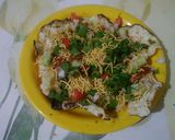 A picture of step 4 of Khichiya papad (rice papad) chat.