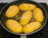 Foto langkah ke 8 dari resep Roti Goreng Labu Kuning.