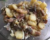 Une image de l'étape 3 de Salade de pommes de terre aux harengs et moutarde à l ancienne.