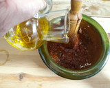 Foto del paso 2 de la receta: Tomates aliñados con chimichurri rojo