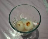Foto langkah ke 2 dari resep Es Lychee Kelapa Muda.