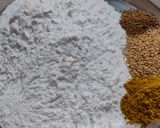 गावठी पोह्यांची चकली (pohyanchi chakli recipe in marathi) रेसिपी स्टेप 1 फोटो 