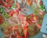 A picture of step 2 of Piyaz tamater ki spicy chutney.