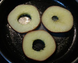 Foto del paso 3 de la receta: Manzana con foie y queso de cabra